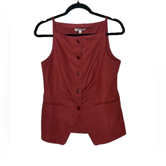 NWT Madewell Square-Neck Button-Front Vest in Drapey Twill, Burgundy, Size 2. - Picture 2 of 10